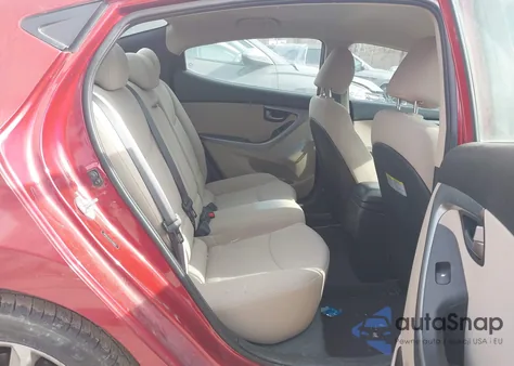 2014 Hyundai Elantra Se z USA, uszkodzony, nr VIN 5NPDH4AE2EH495663